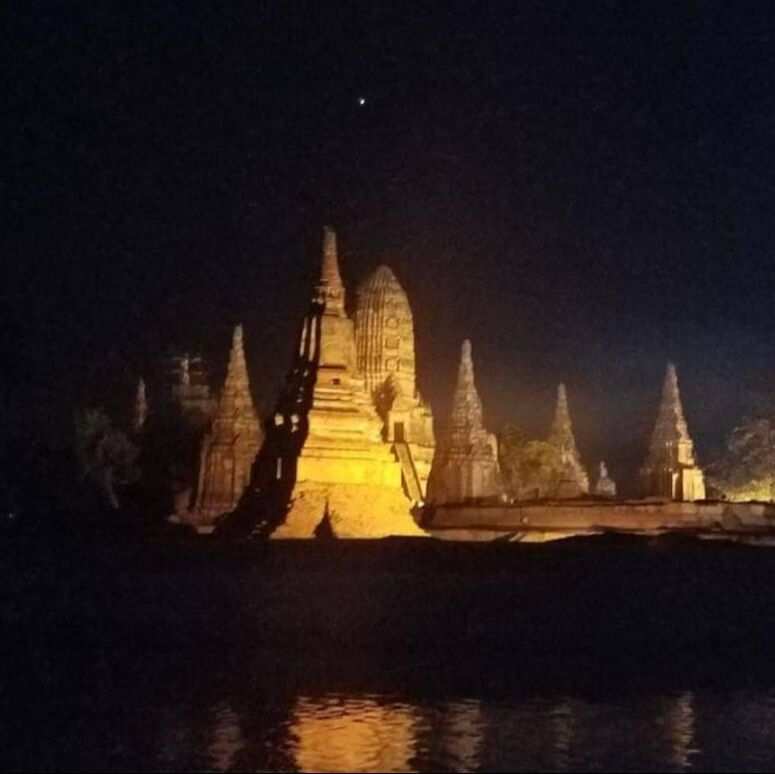 Picture, Wat Chaiwatthanaram, Ayutthaya, Thailand, river, rice barge